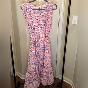 Vineyard vines pink floral dress Large
